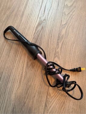 Remington Pro Pearl Ceramic Conical Curling Wand 1-1.5" Pink/Purple/Black